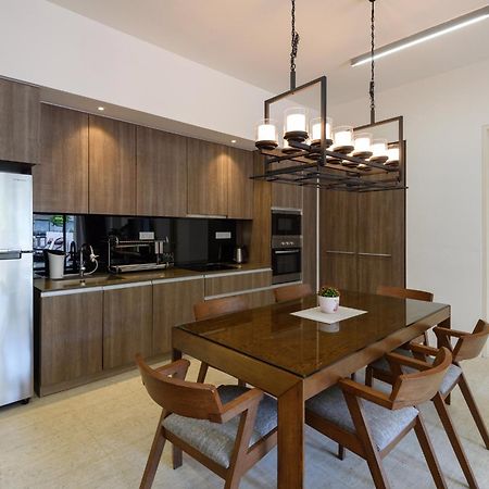 By The Sea Beach Front Apartment Batu Feringgi Luaran gambar
