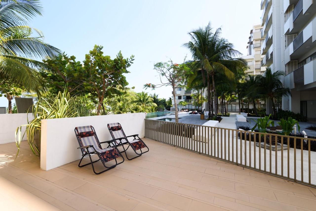 By The Sea Beach Front Apartment Batu Feringgi Luaran gambar