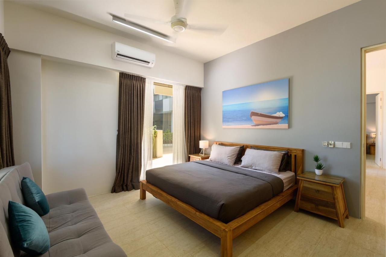 By The Sea Beach Front Apartment Batu Feringgi Luaran gambar