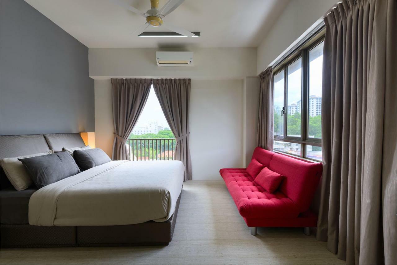 By The Sea Beach Front Apartment Batu Feringgi Luaran gambar